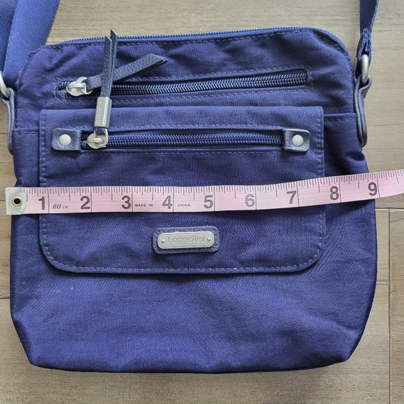 Baggallini Crossbody & Wallet RFID Medium Multi-Compartment Nylon Navy Blue - Picture 11 of 14